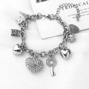 Silver Fashion Heart Lock Charm Bracelet For Women